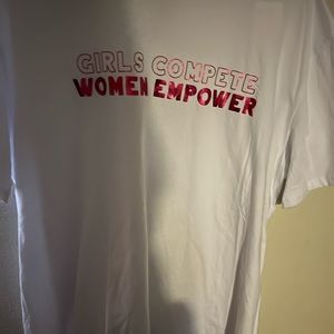 NWT M WOMEN EMPOWER TEE RED & WHITE 95% COTTON 5% SPANDEX